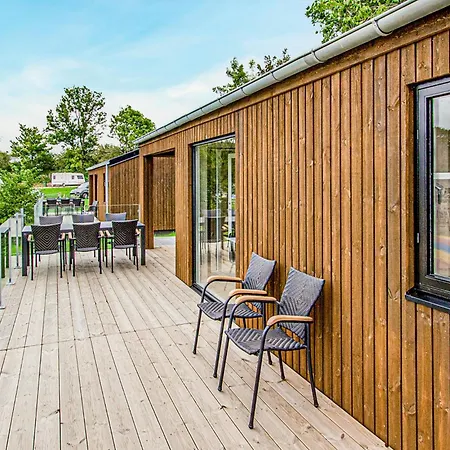 2 Bedroom In Semesterbostad Børkop